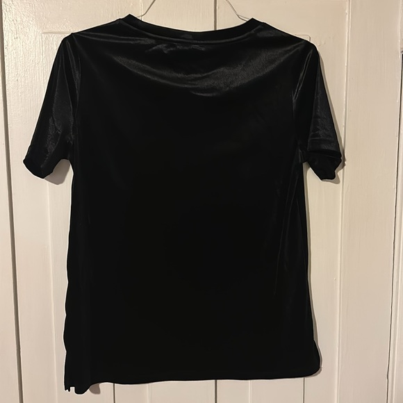 Black velvet shirt - Picture 2 of 2